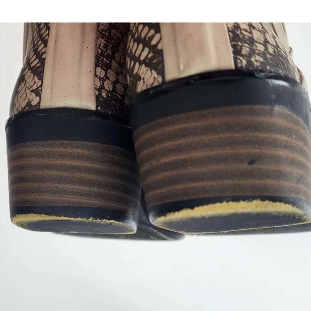 Lucky Brand‎ Snakeskin Waterproof Ankle Rain Booties Size 8